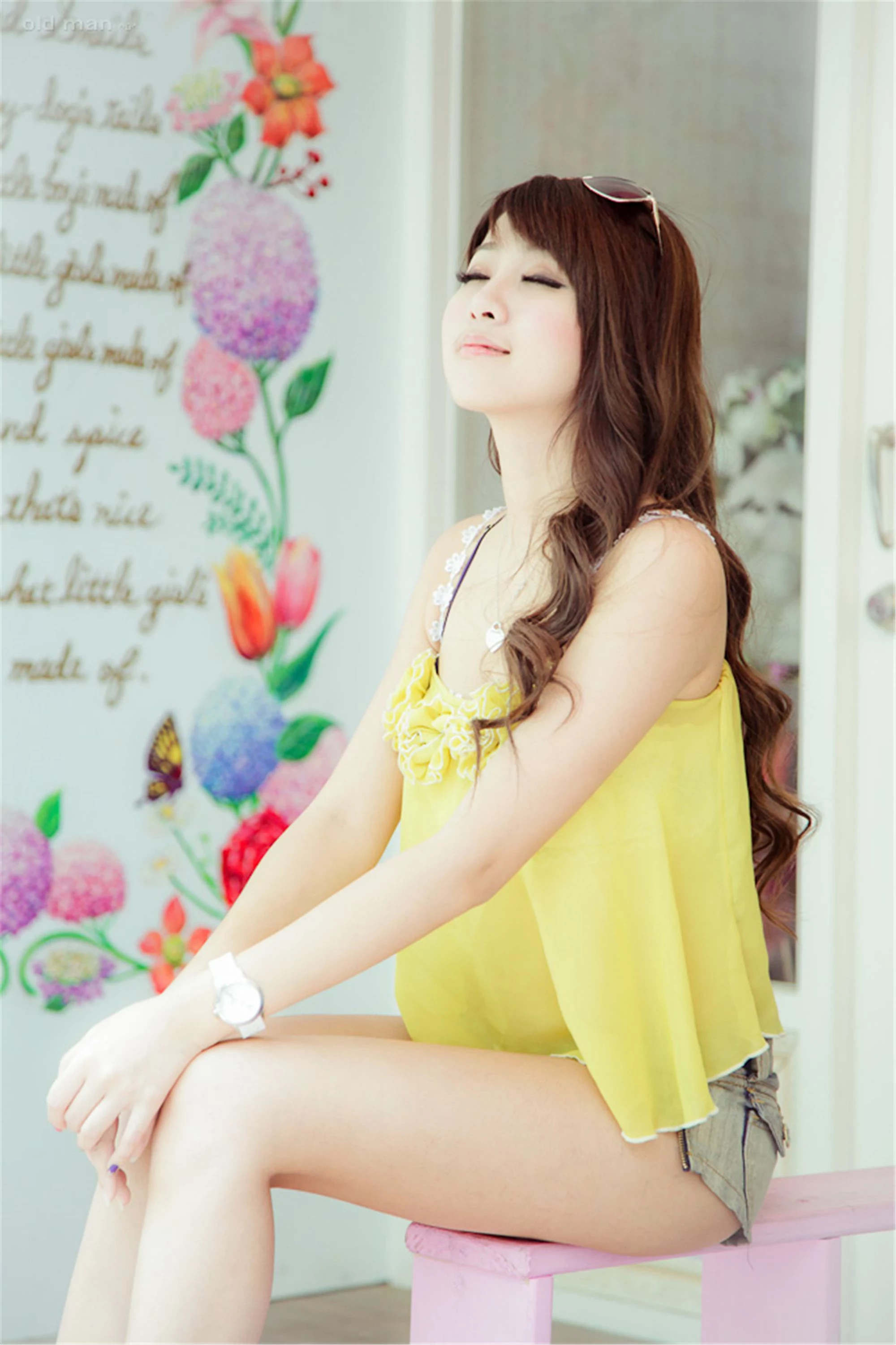30742529.webp