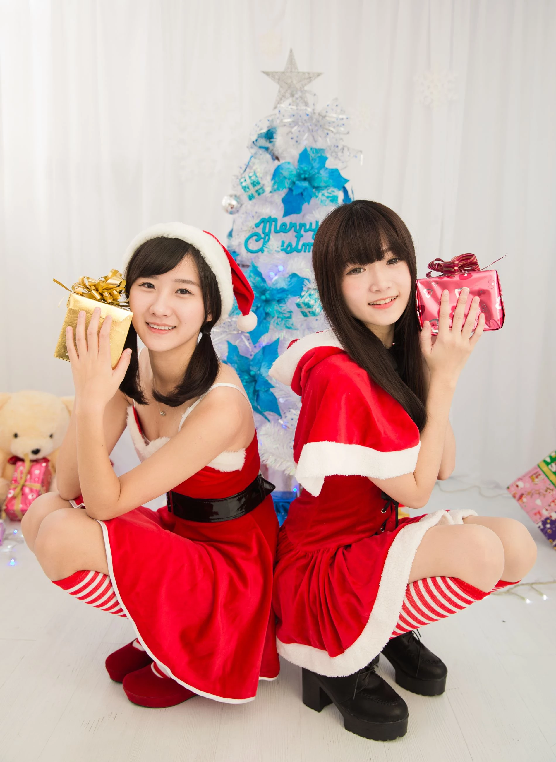 30744364.webp
