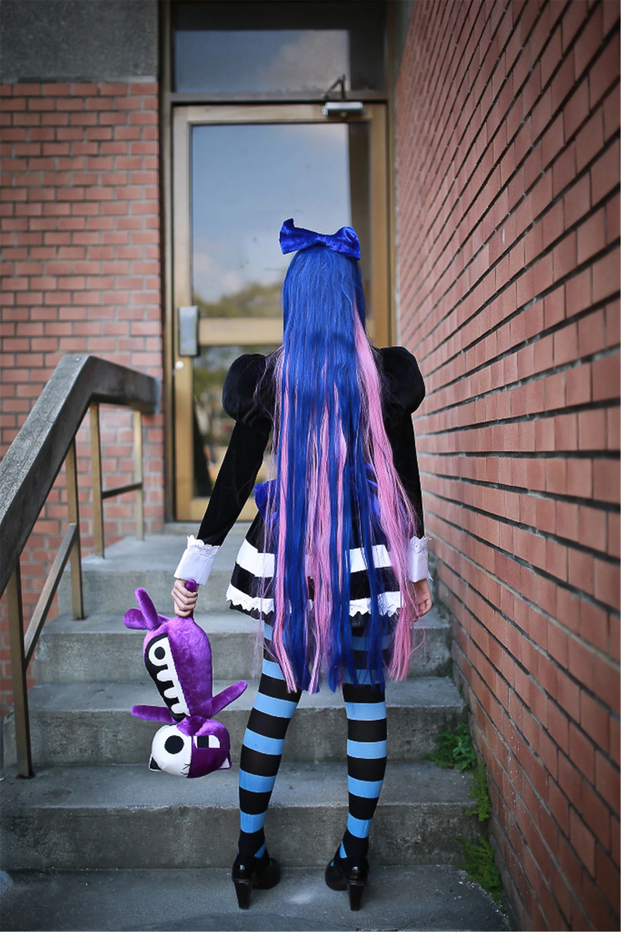 30742997.webp