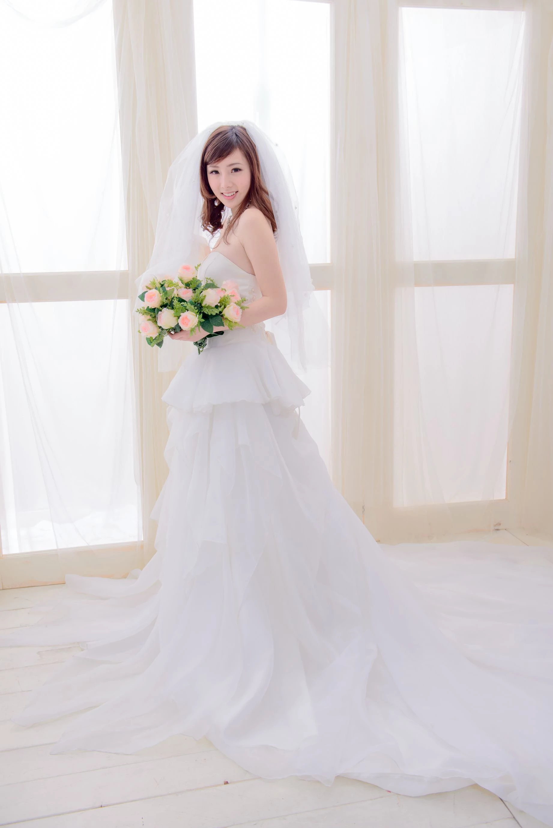 30743220.webp