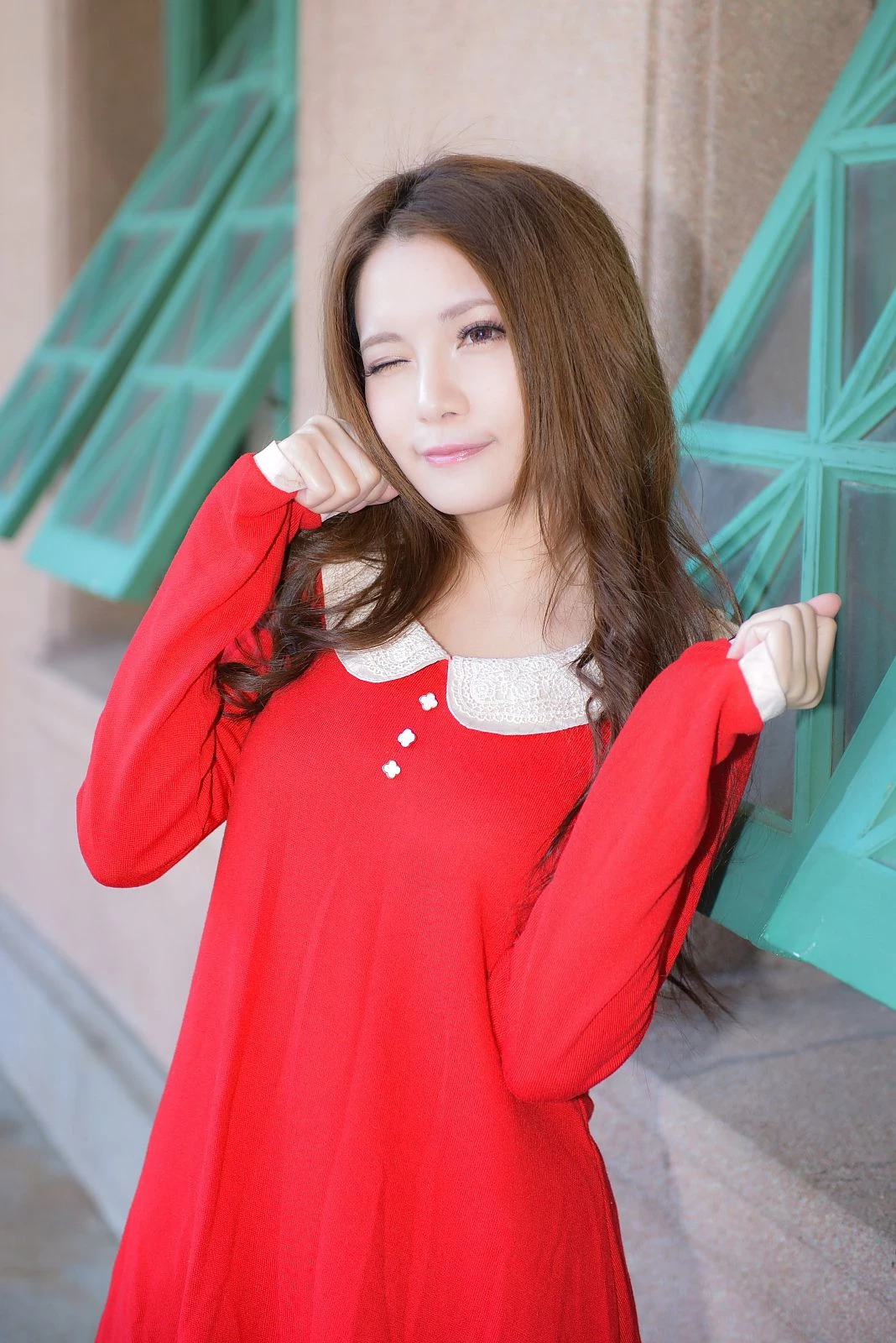 30745673.webp
