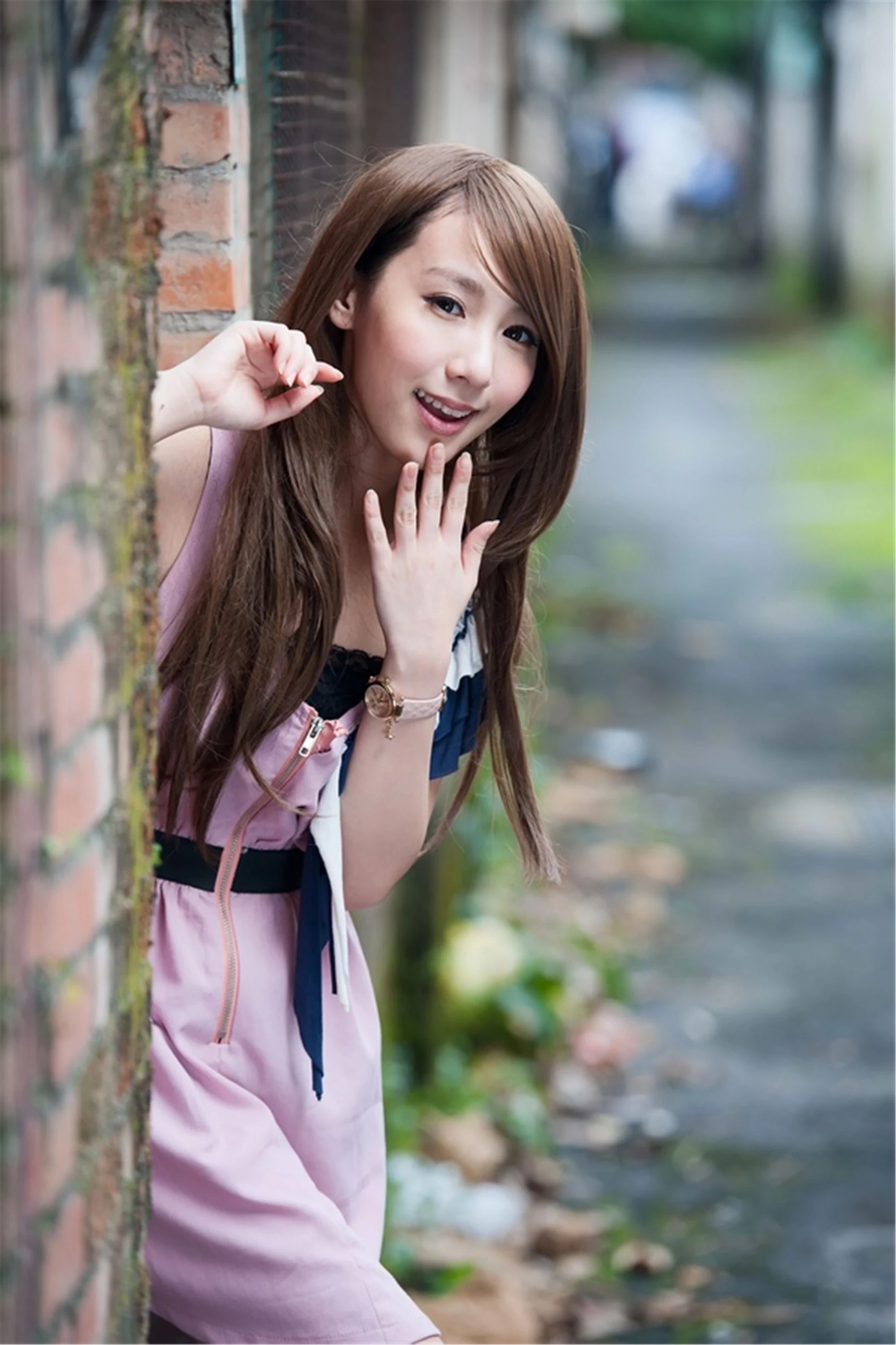 30743330.webp