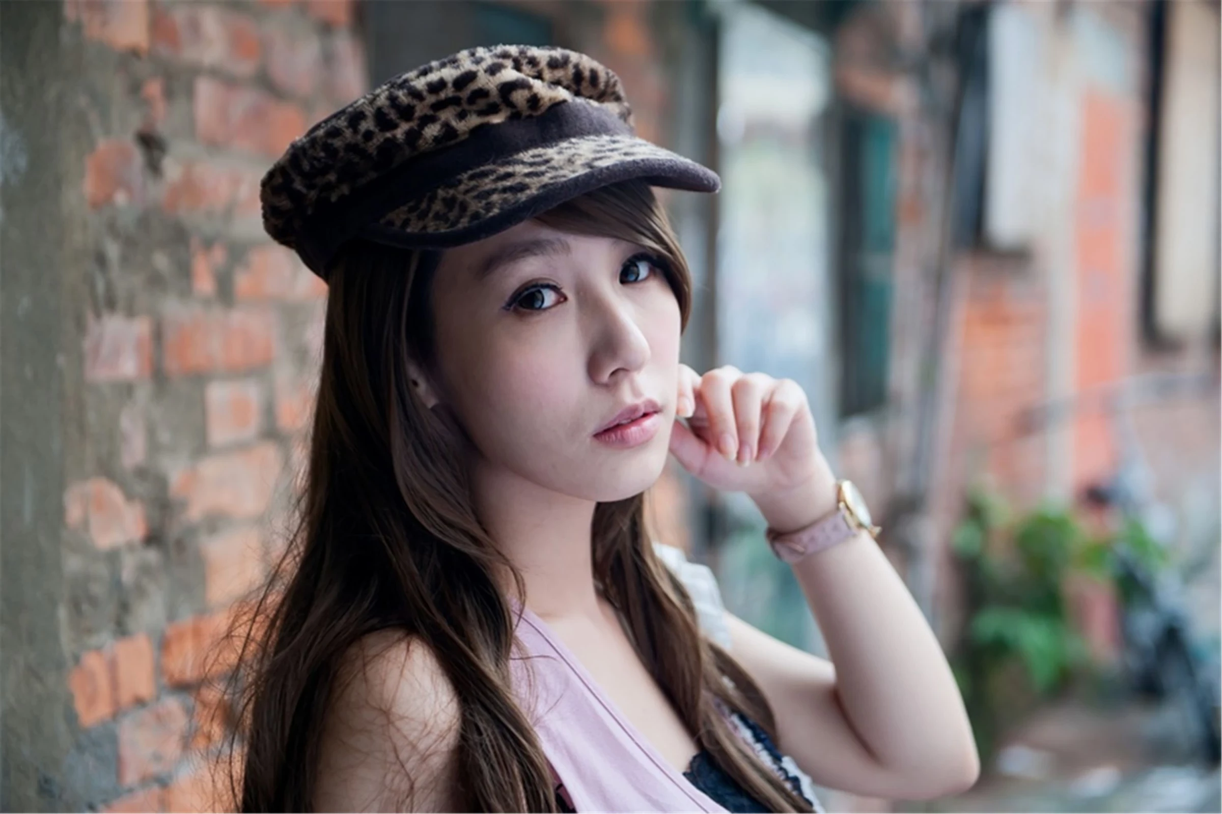 30743338.webp