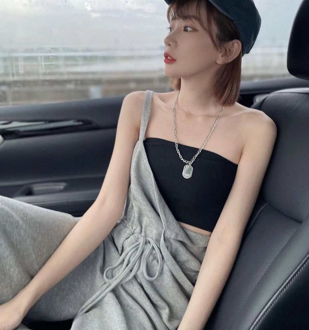 19527991.webp