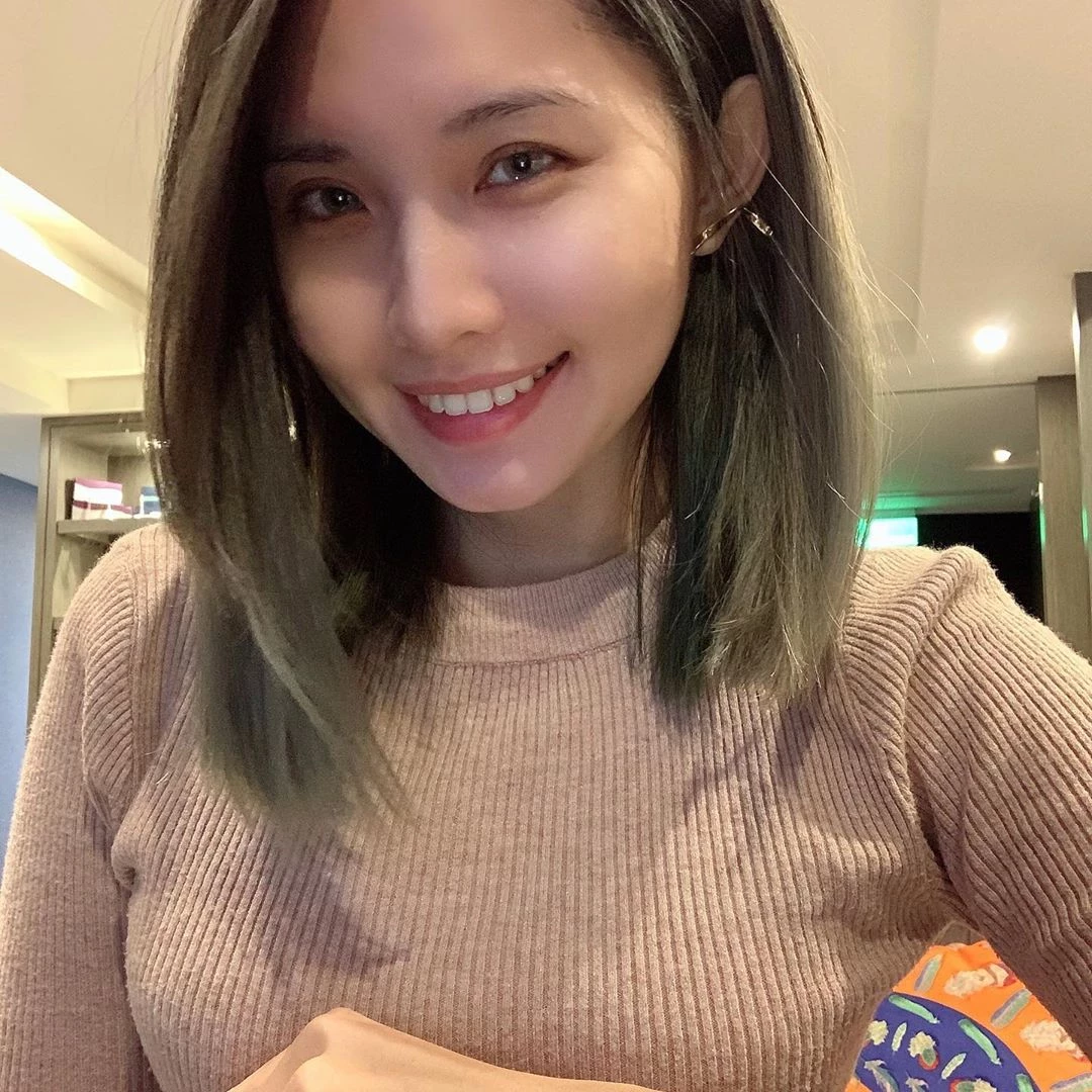 4046464.webp
