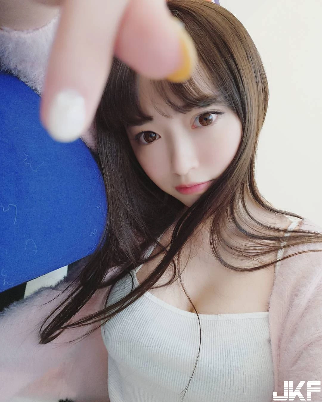 4807361.webp