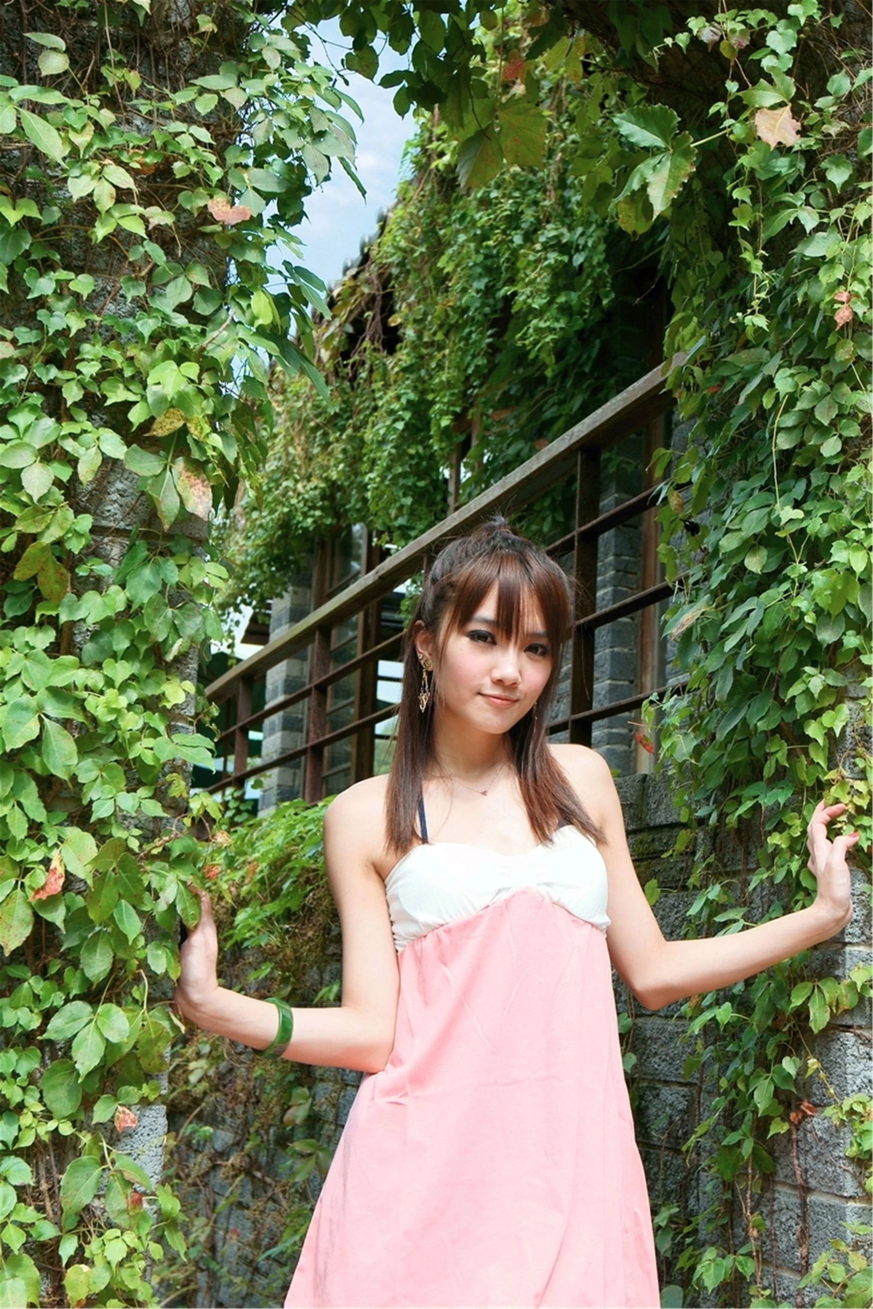30743535.webp
