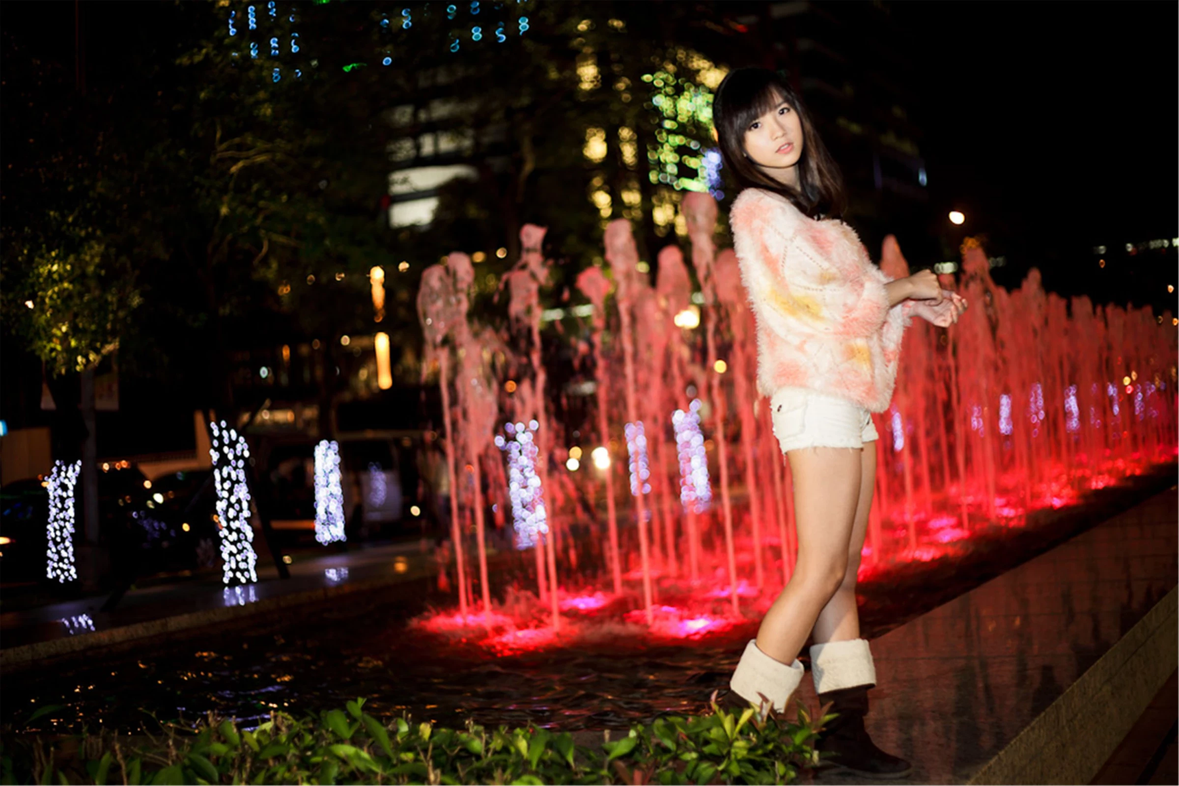 30743562.webp