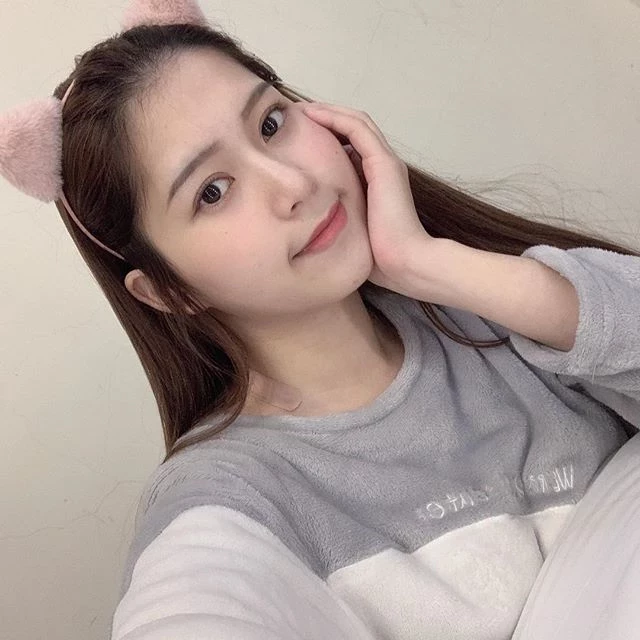 4123854.webp