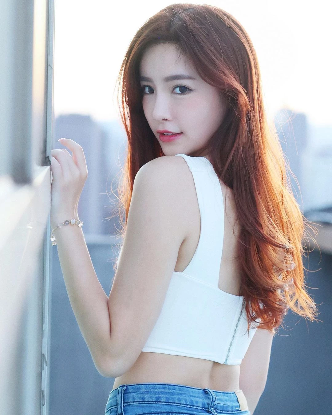 18790111.webp