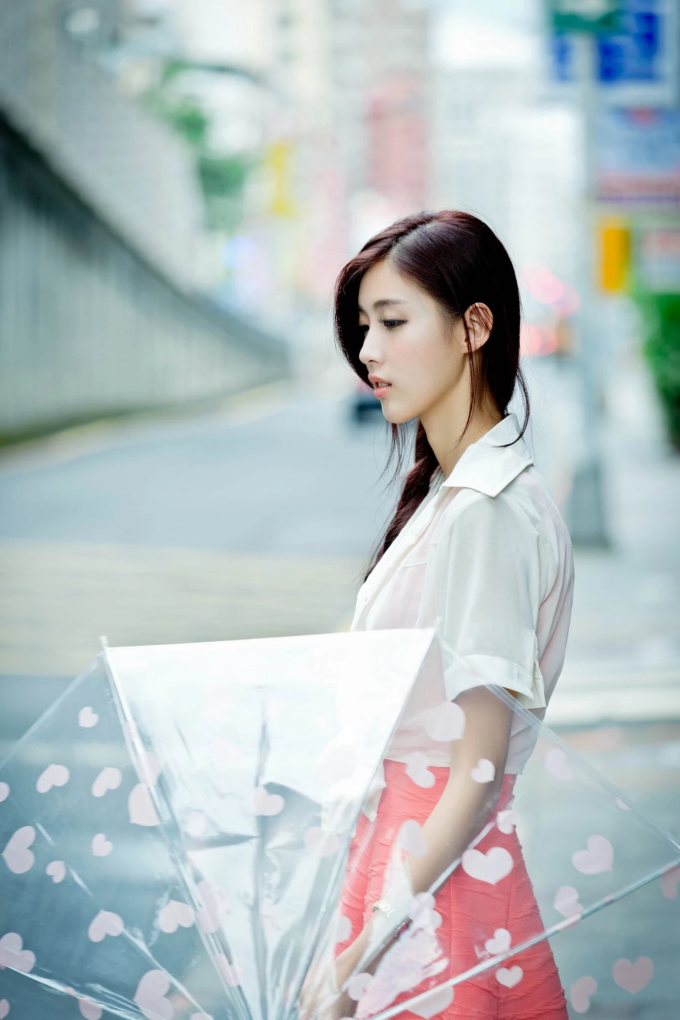 30742035.webp