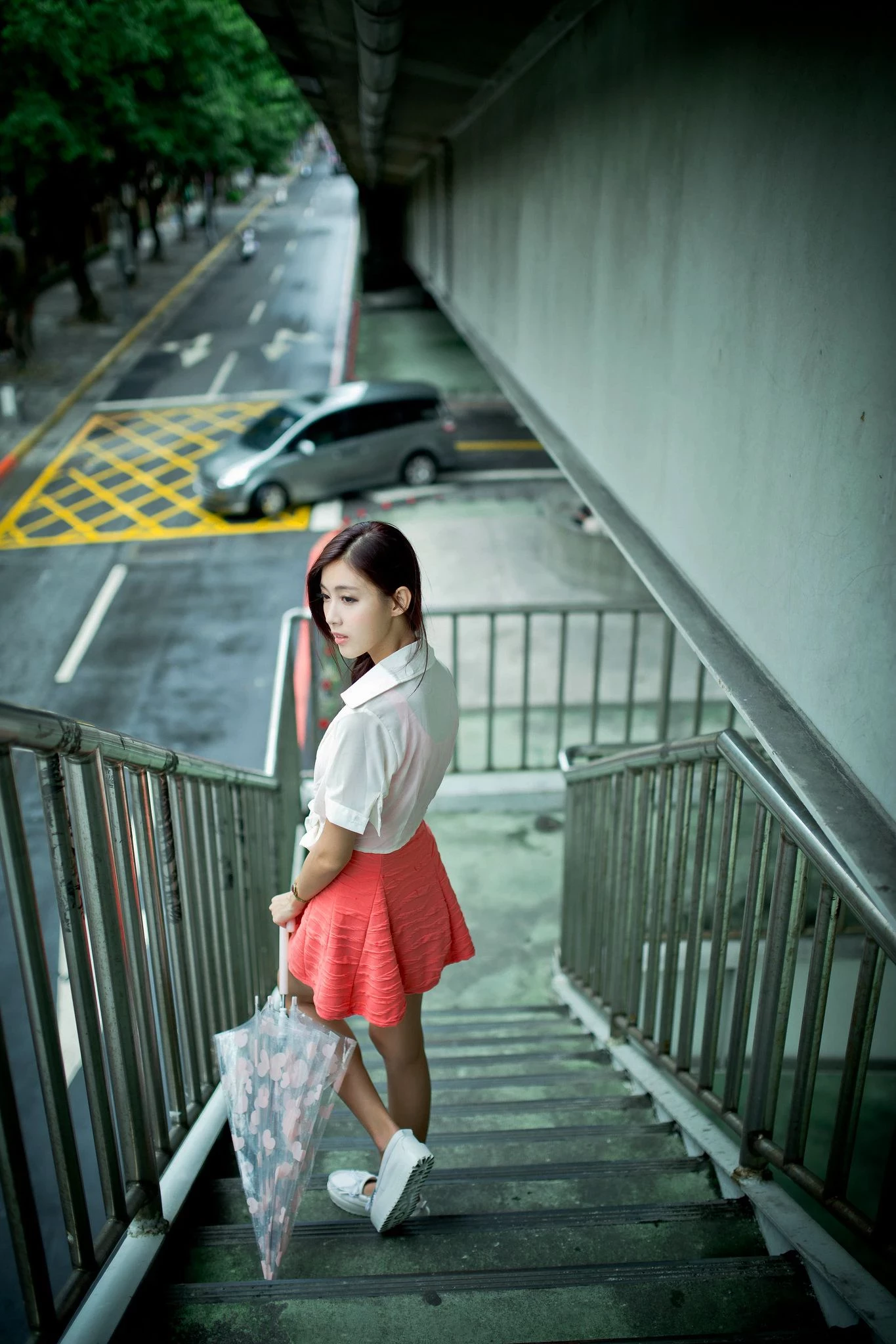 30742057.webp