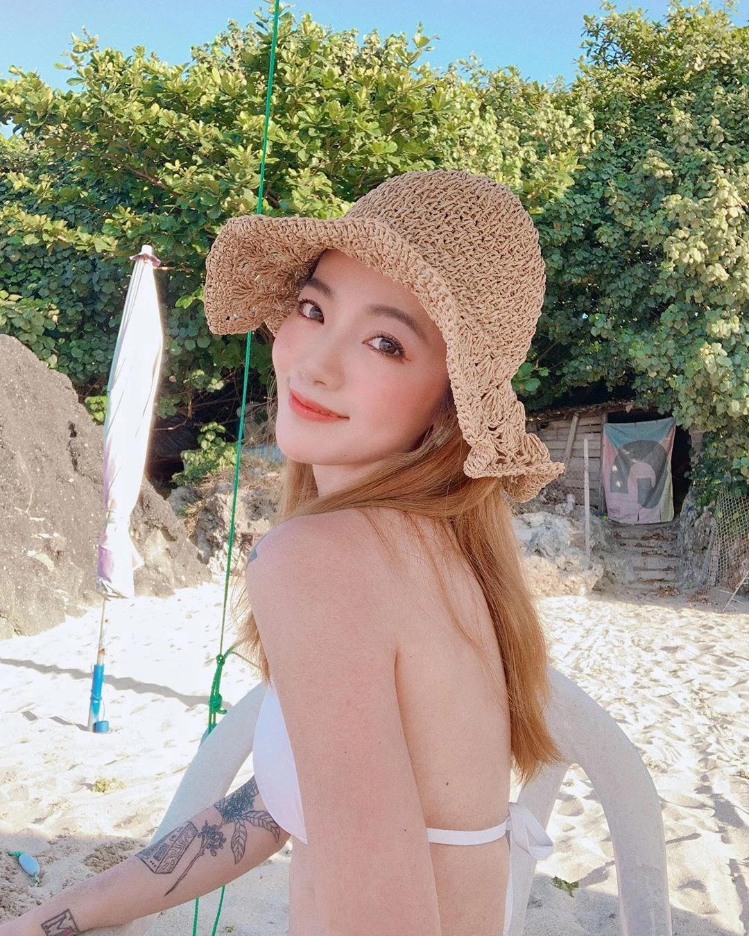 1740091.webp