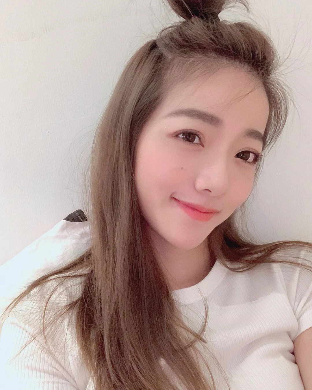 1740098.webp