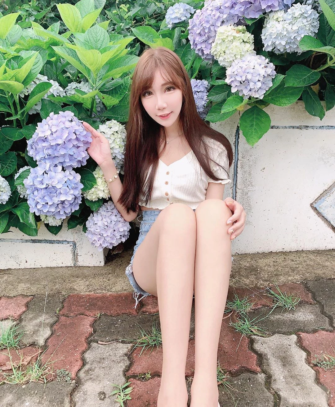 1740109.webp