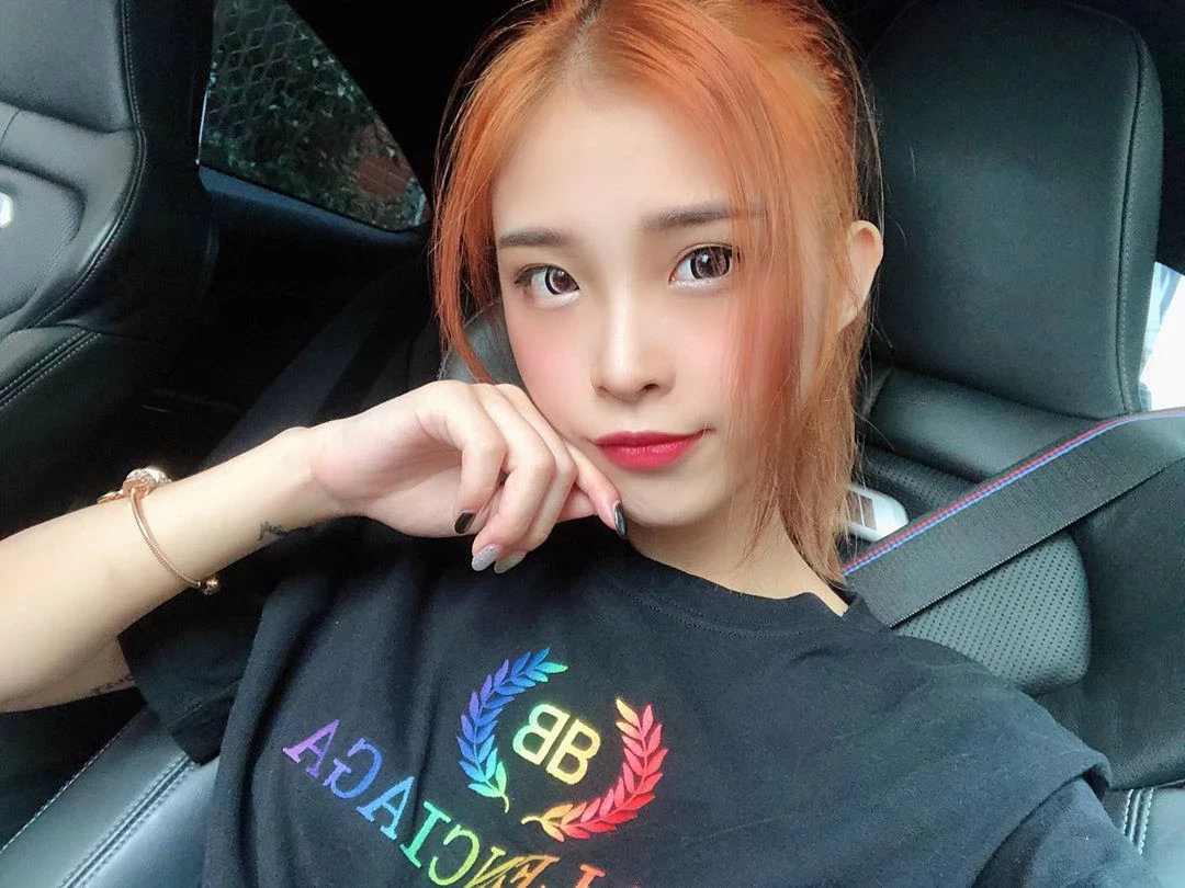 1740079.webp