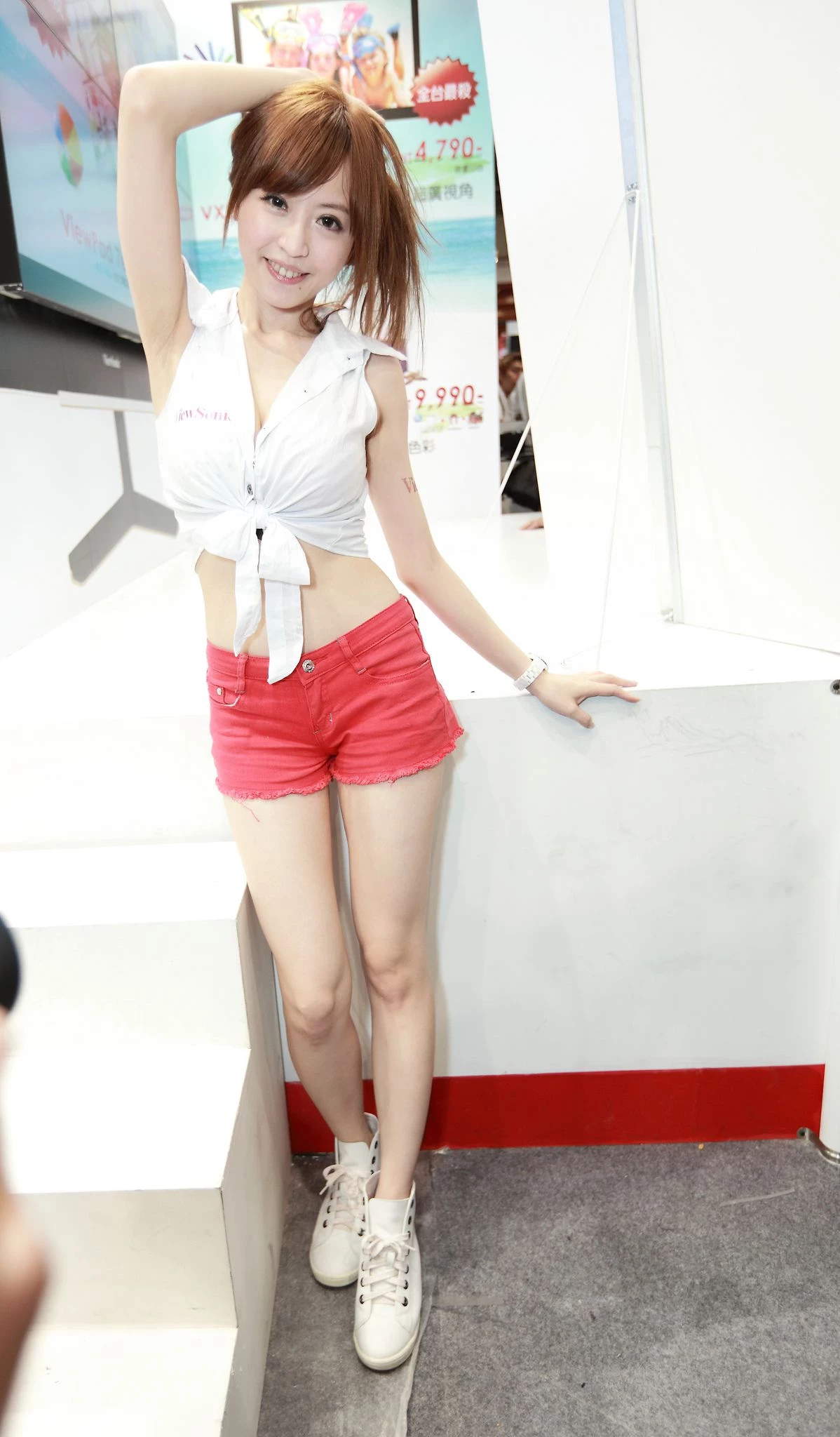 30745068.webp
