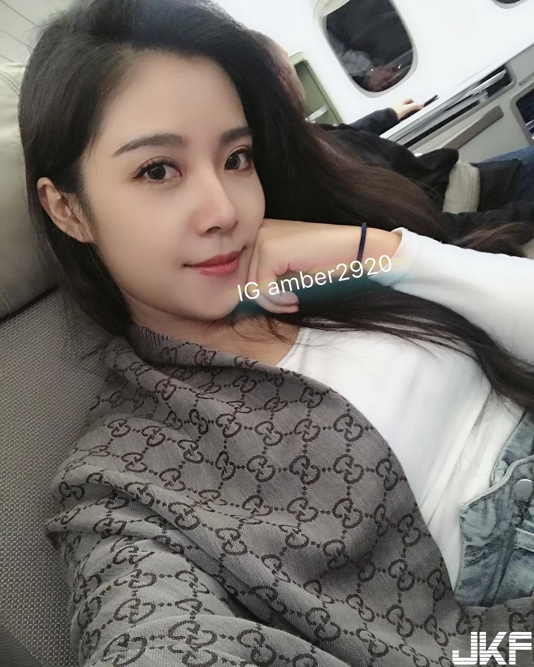 4572760.webp
