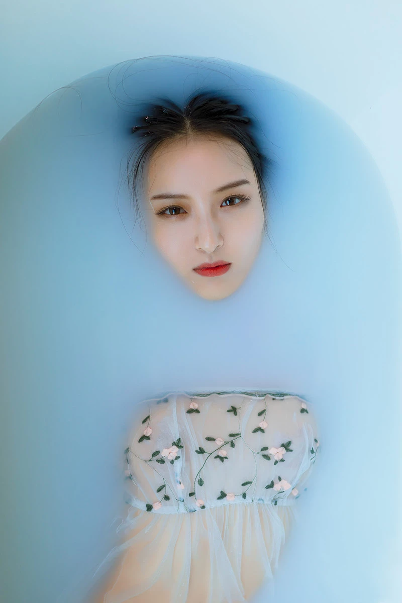 4170990.webp