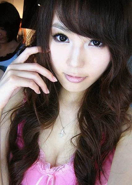17590976.webp