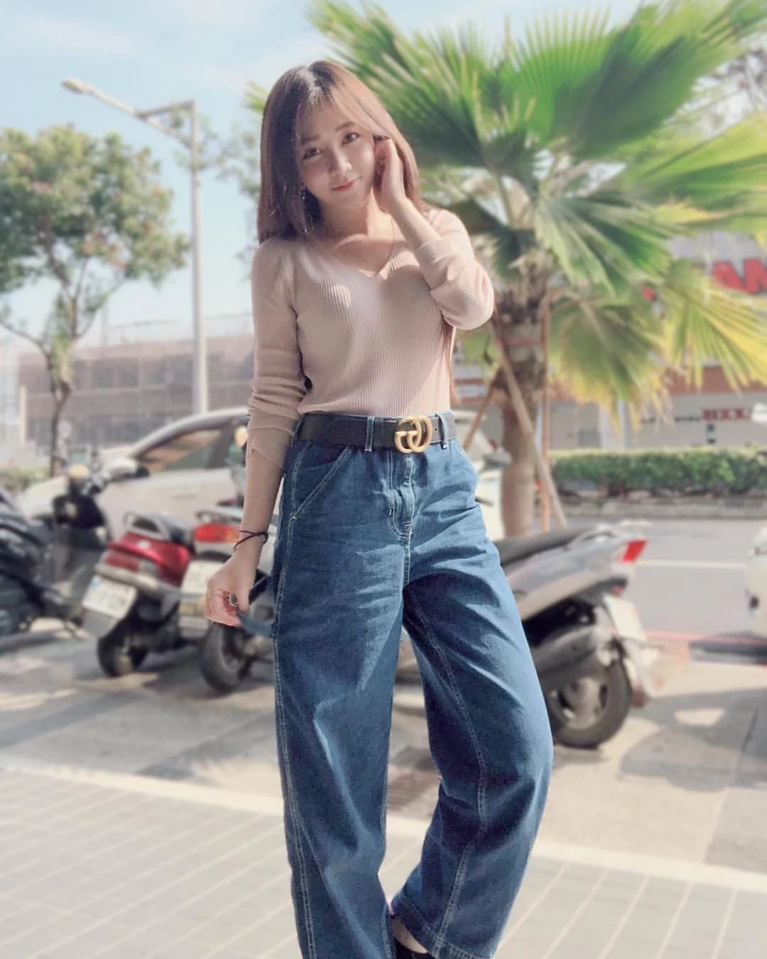 4472690.webp