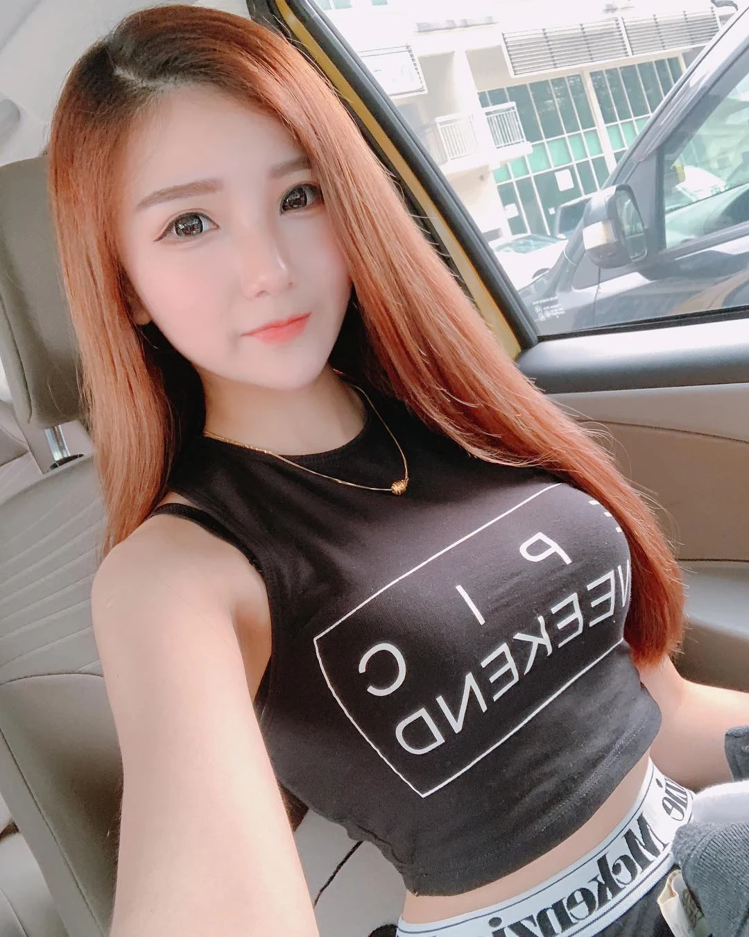 4099239.webp
