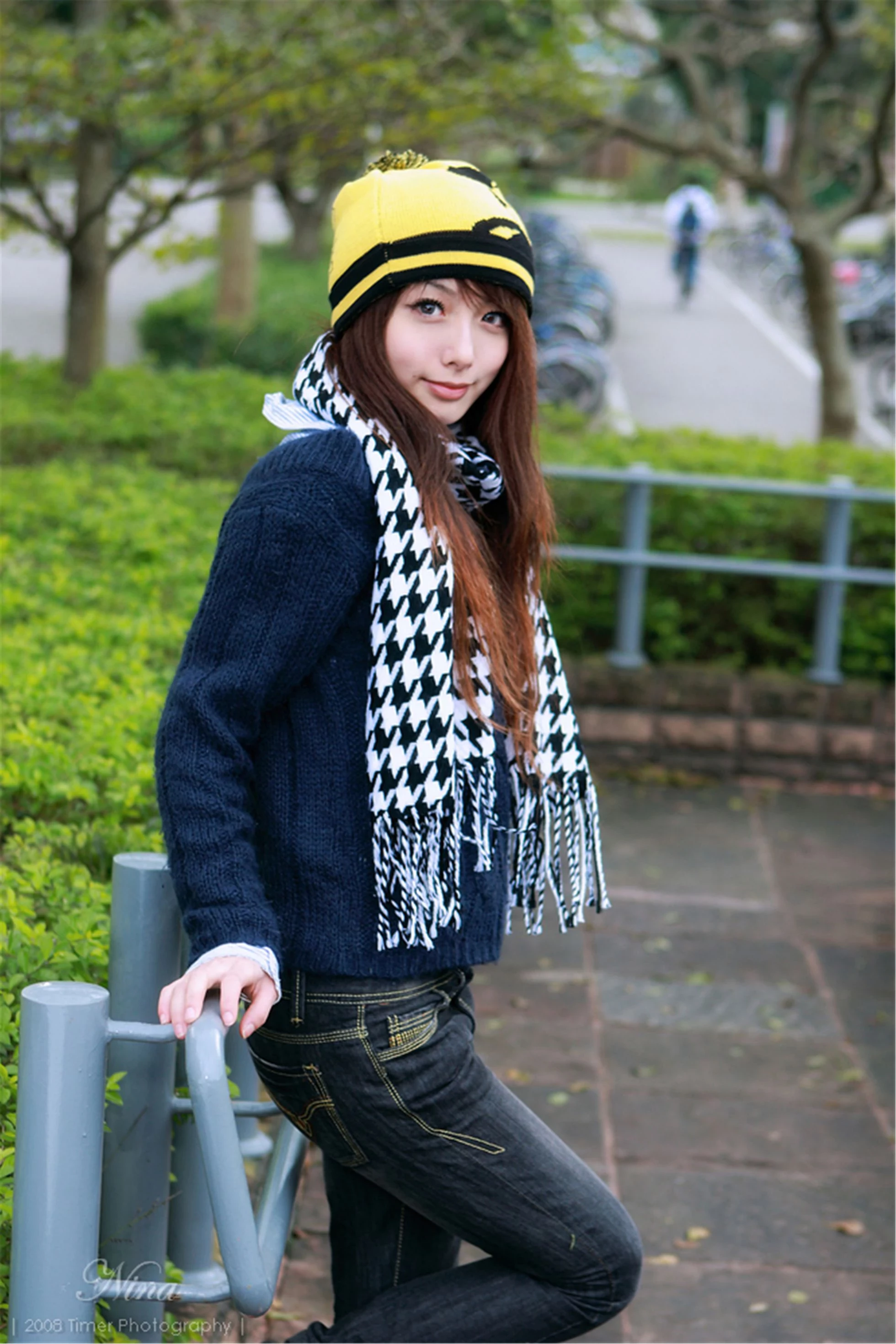 30743717.webp