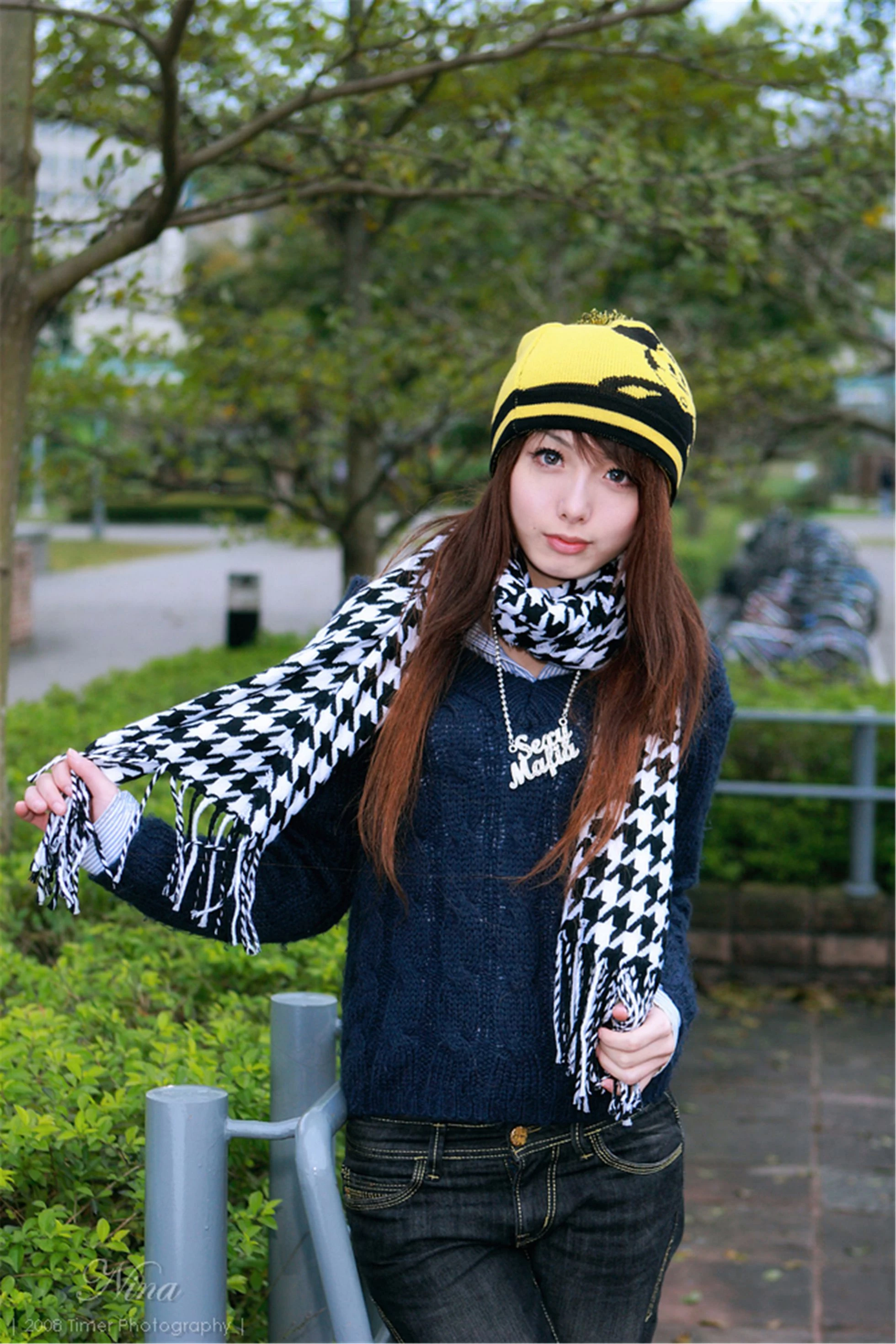 30743718.webp