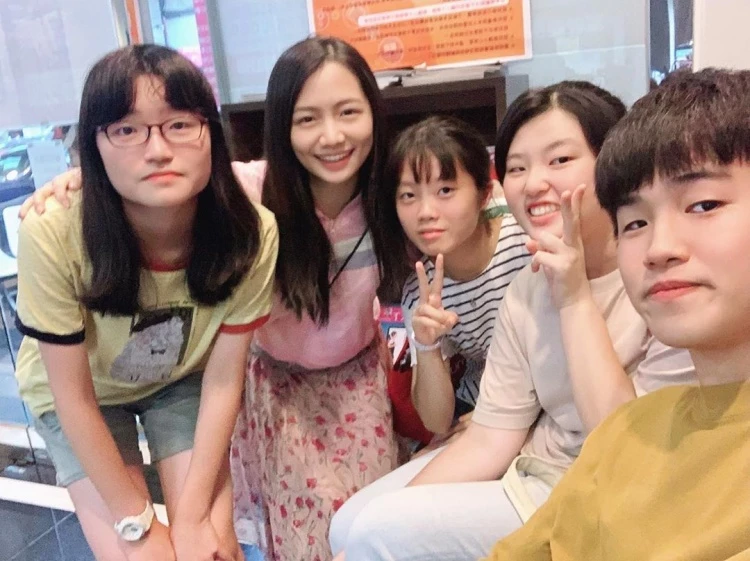 1743263.webp