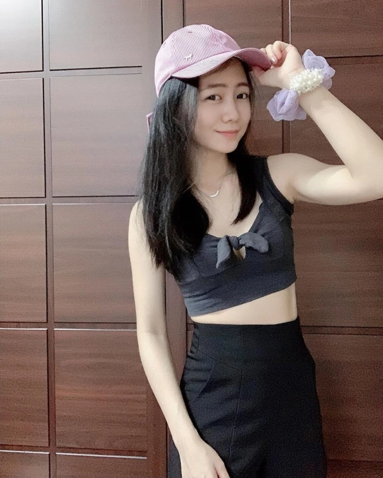 1743270.webp