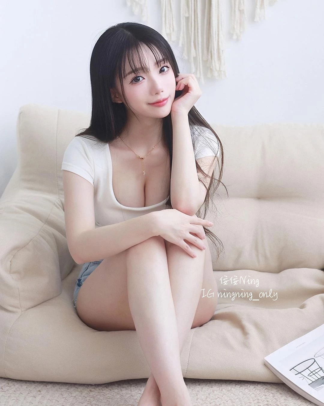 28151474.webp