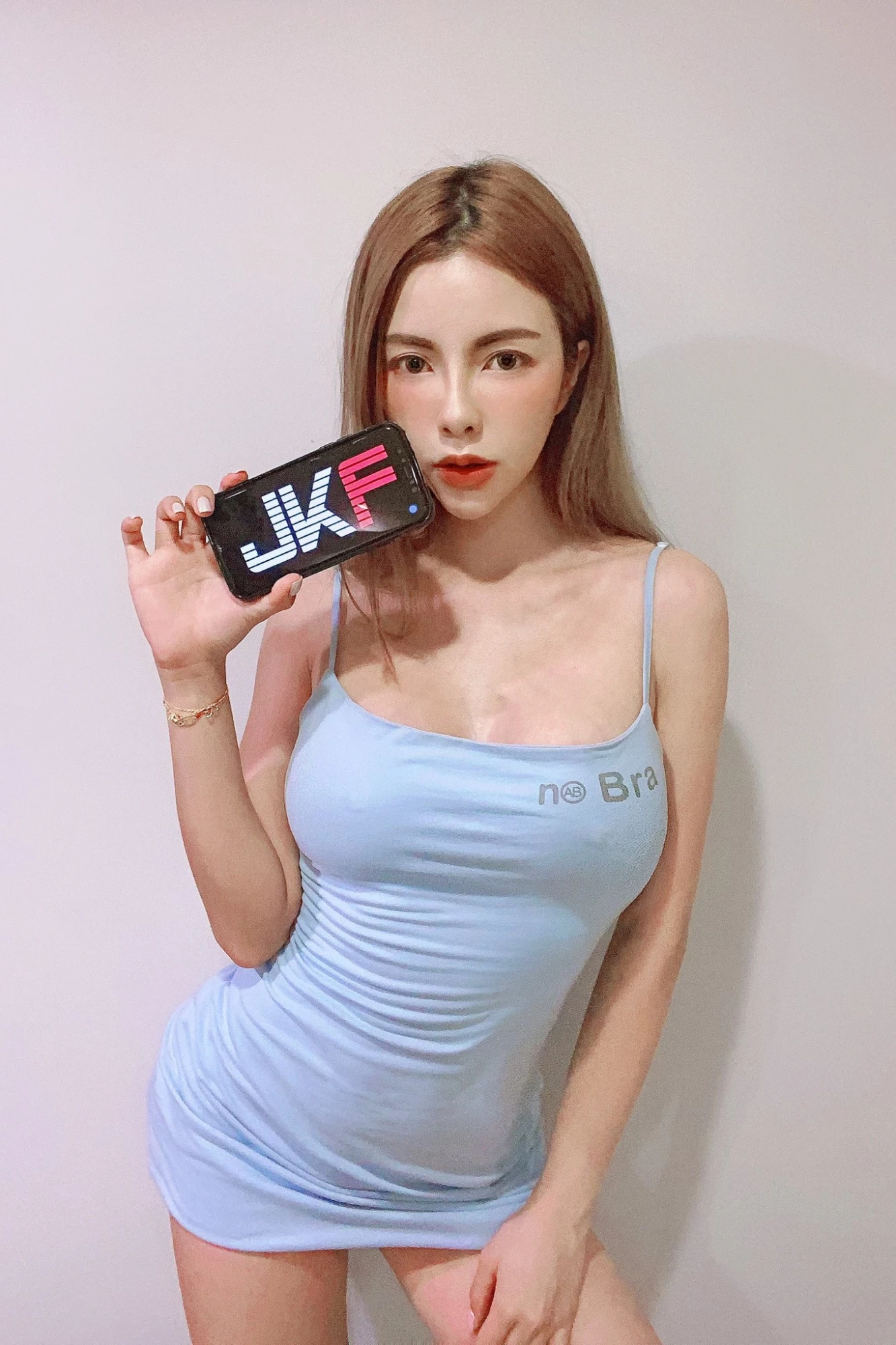 1746941.webp