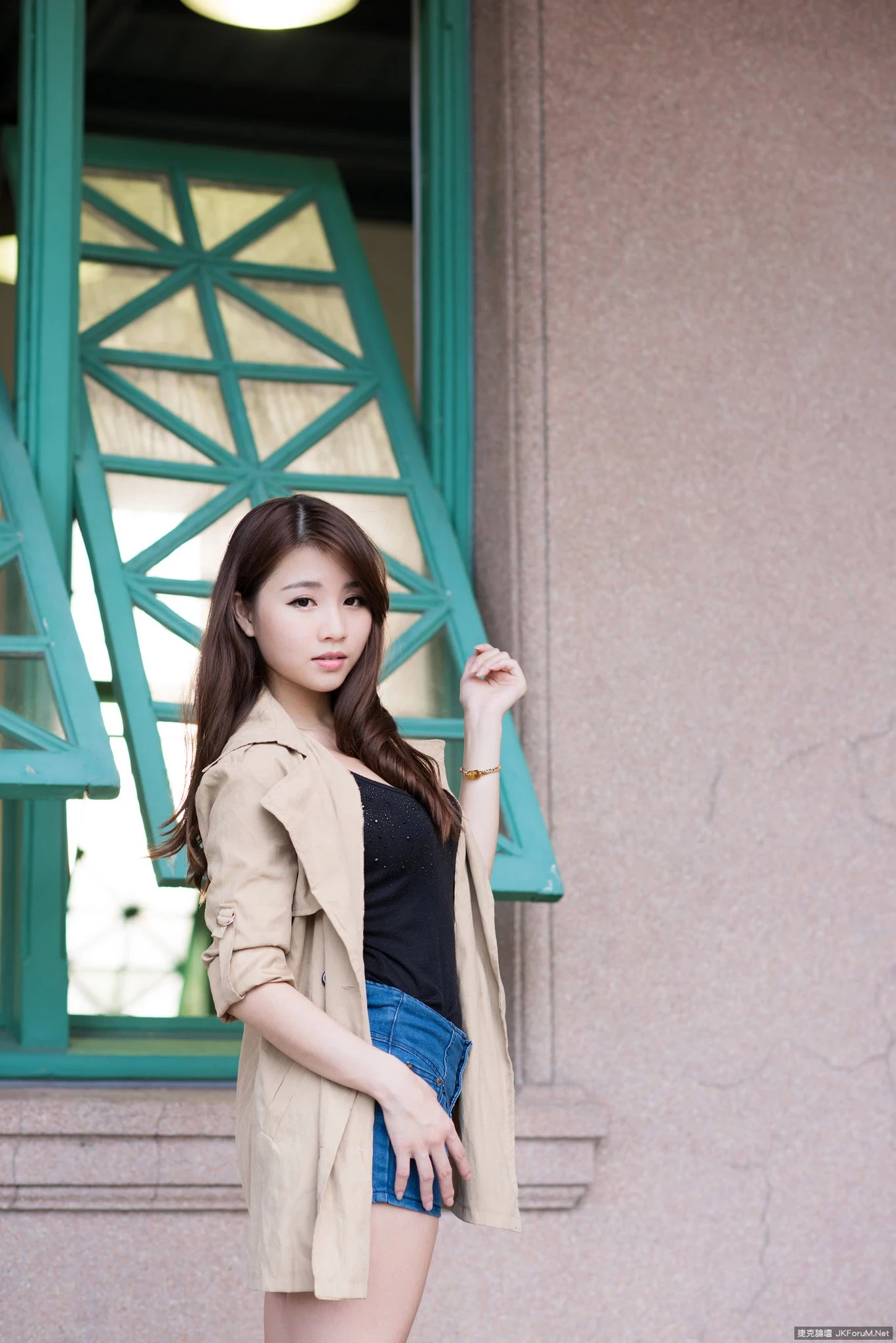 17086812.webp