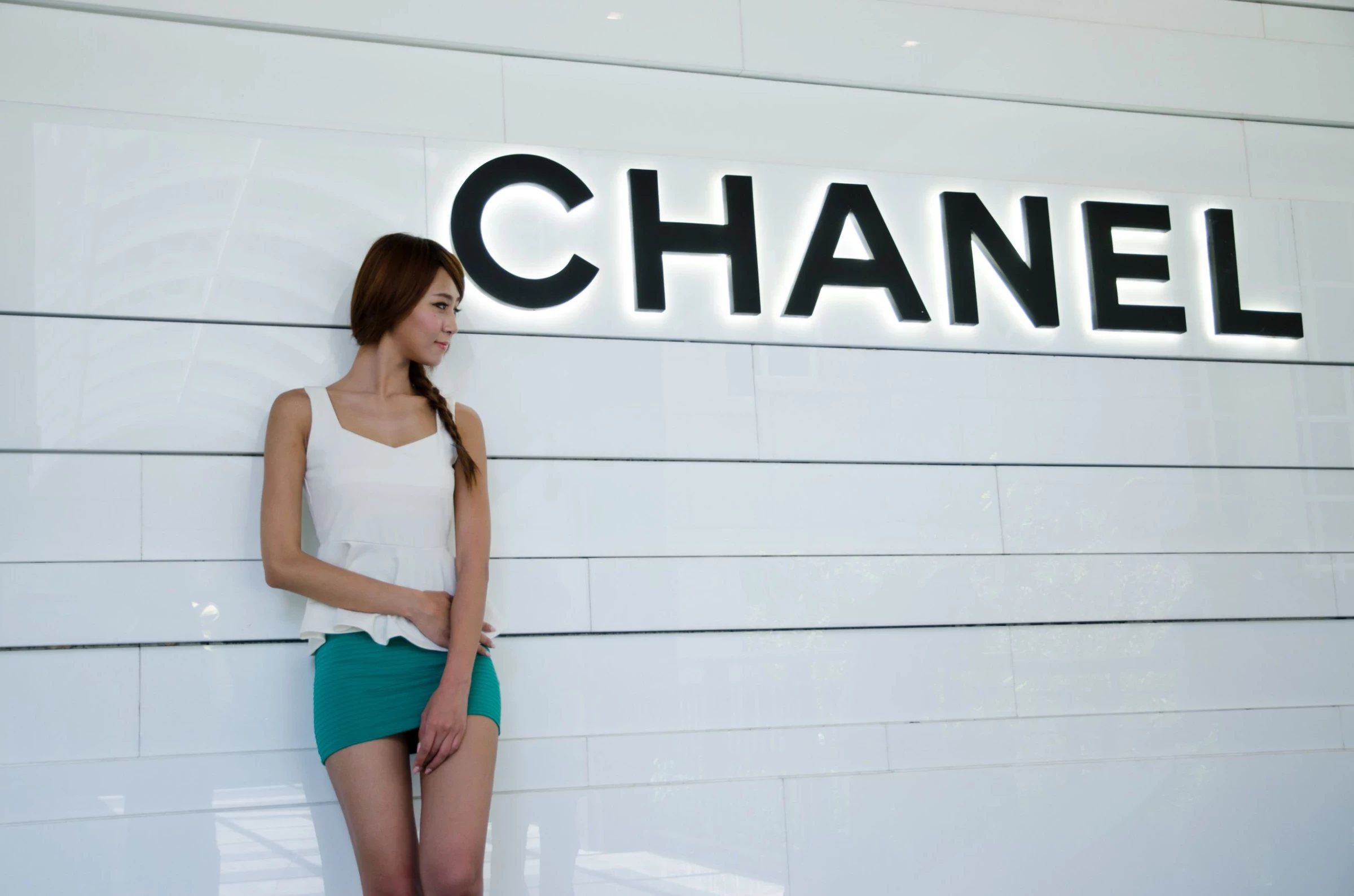 30751608.webp