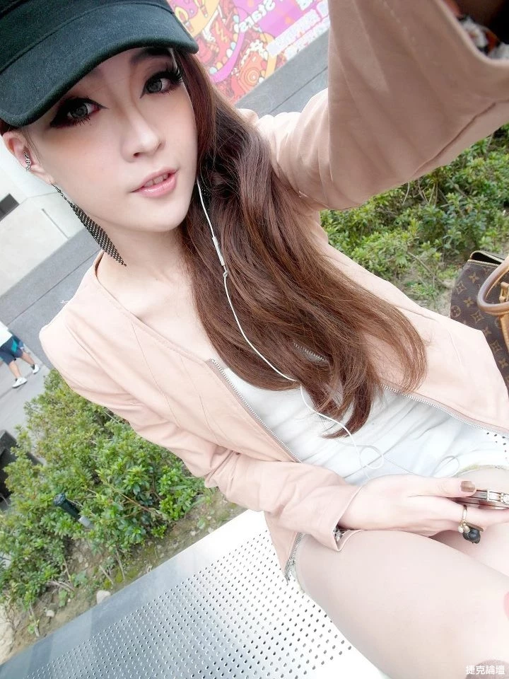 17407368.webp