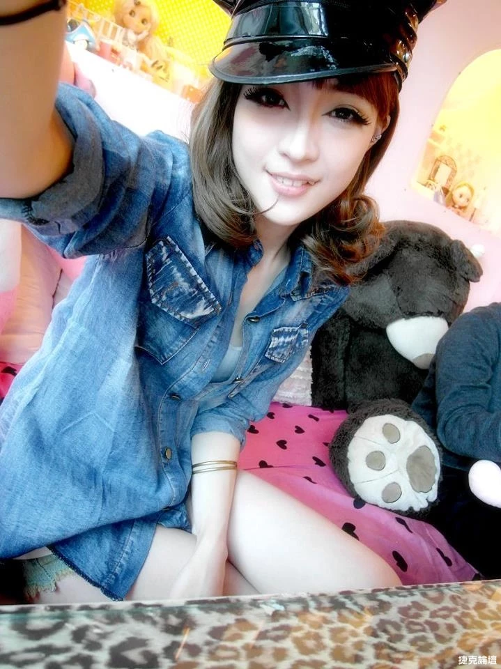 17407369.webp