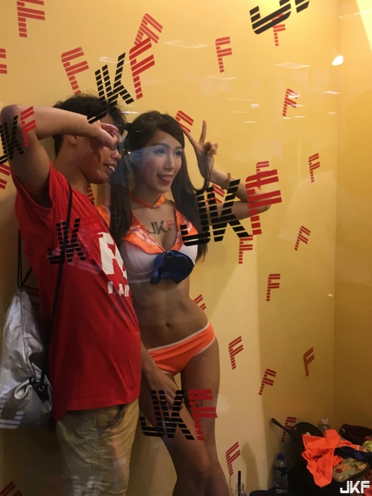 16881266.webp