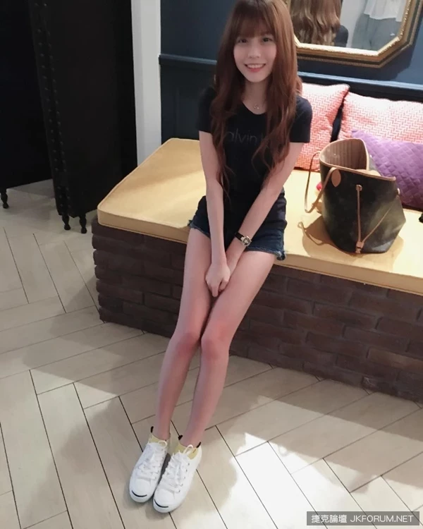 16861172.webp