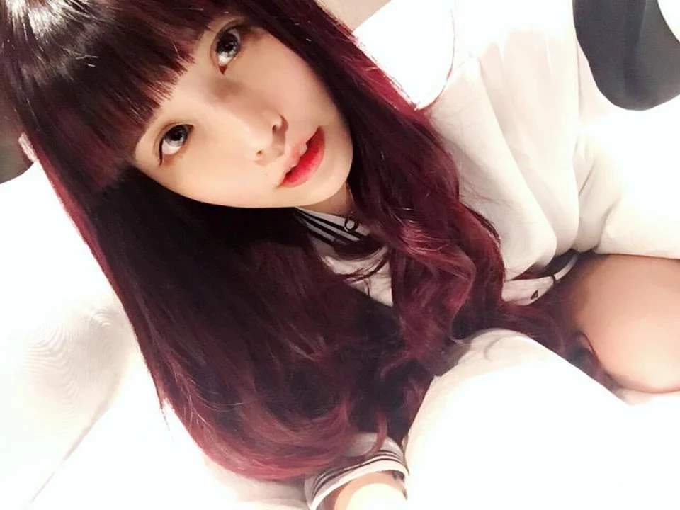 16861186.webp