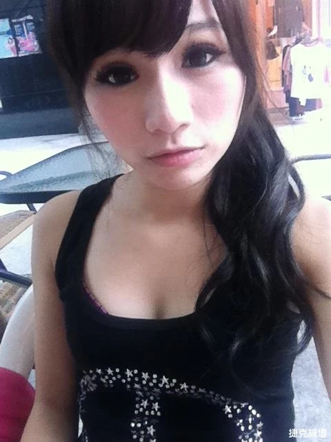 17542060.webp