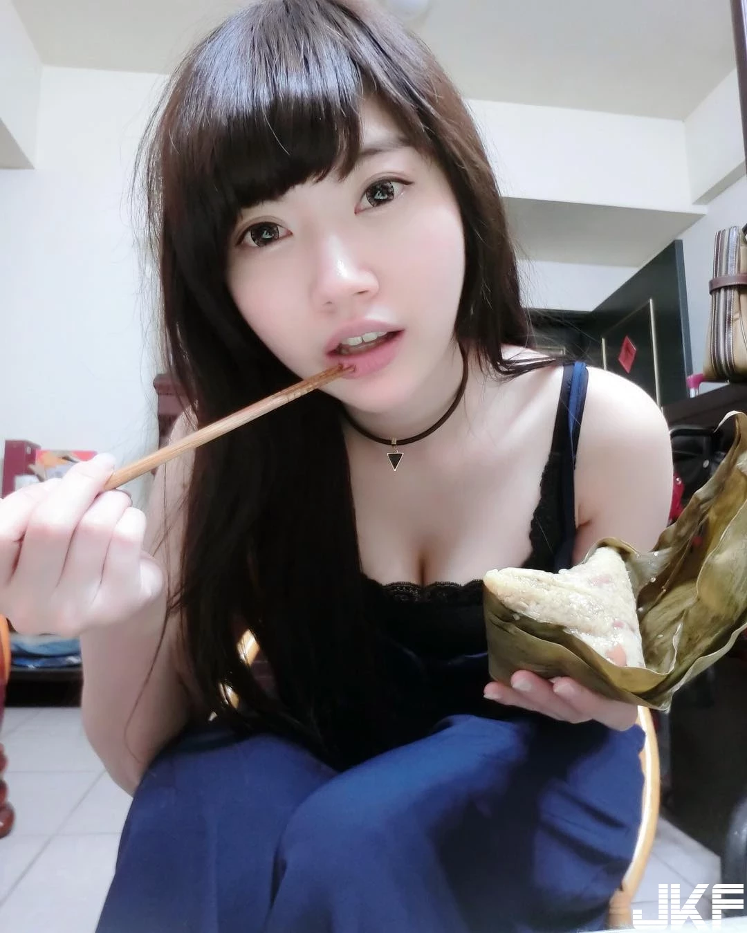 16801089.webp