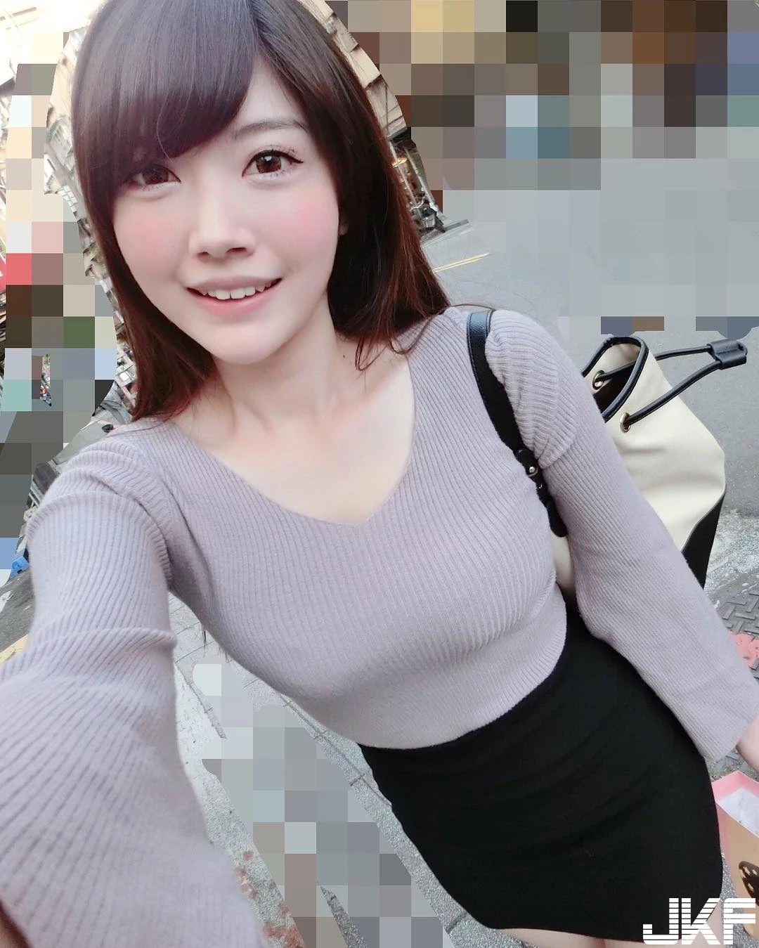 16801113.webp