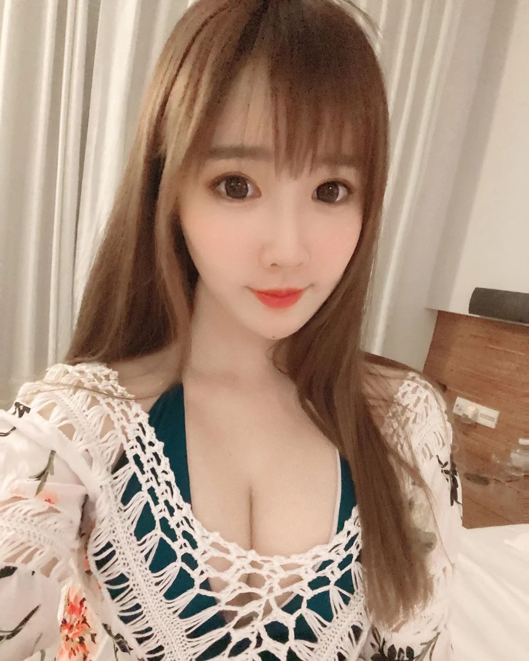1755210.webp