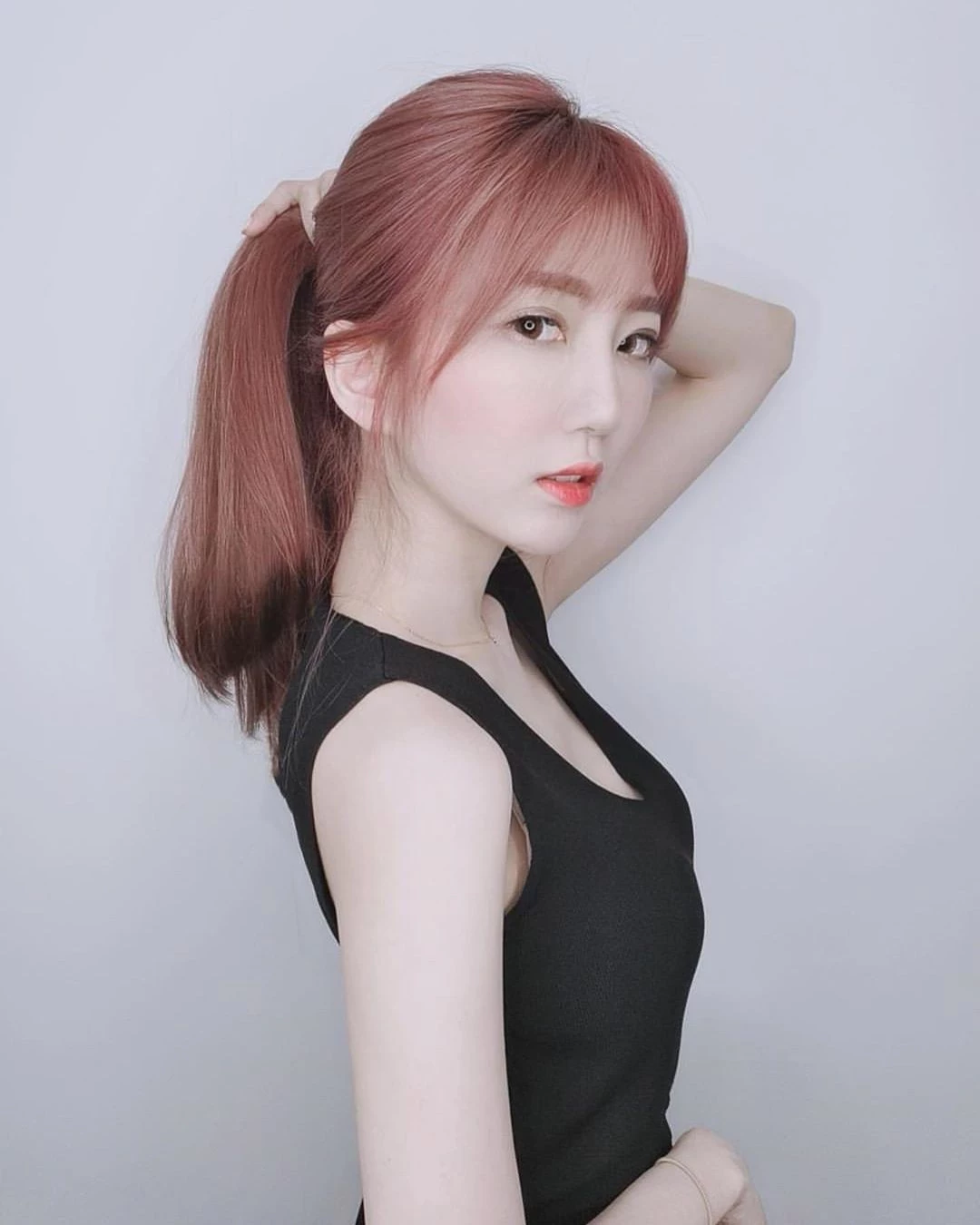 1755230.webp