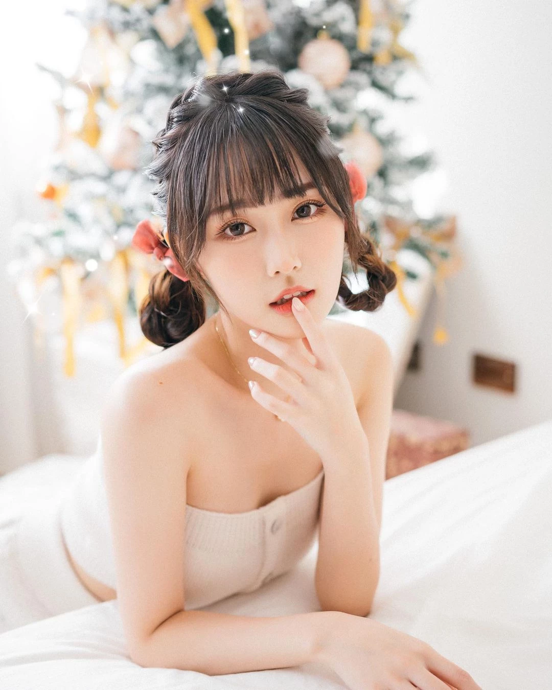 25041844.webp