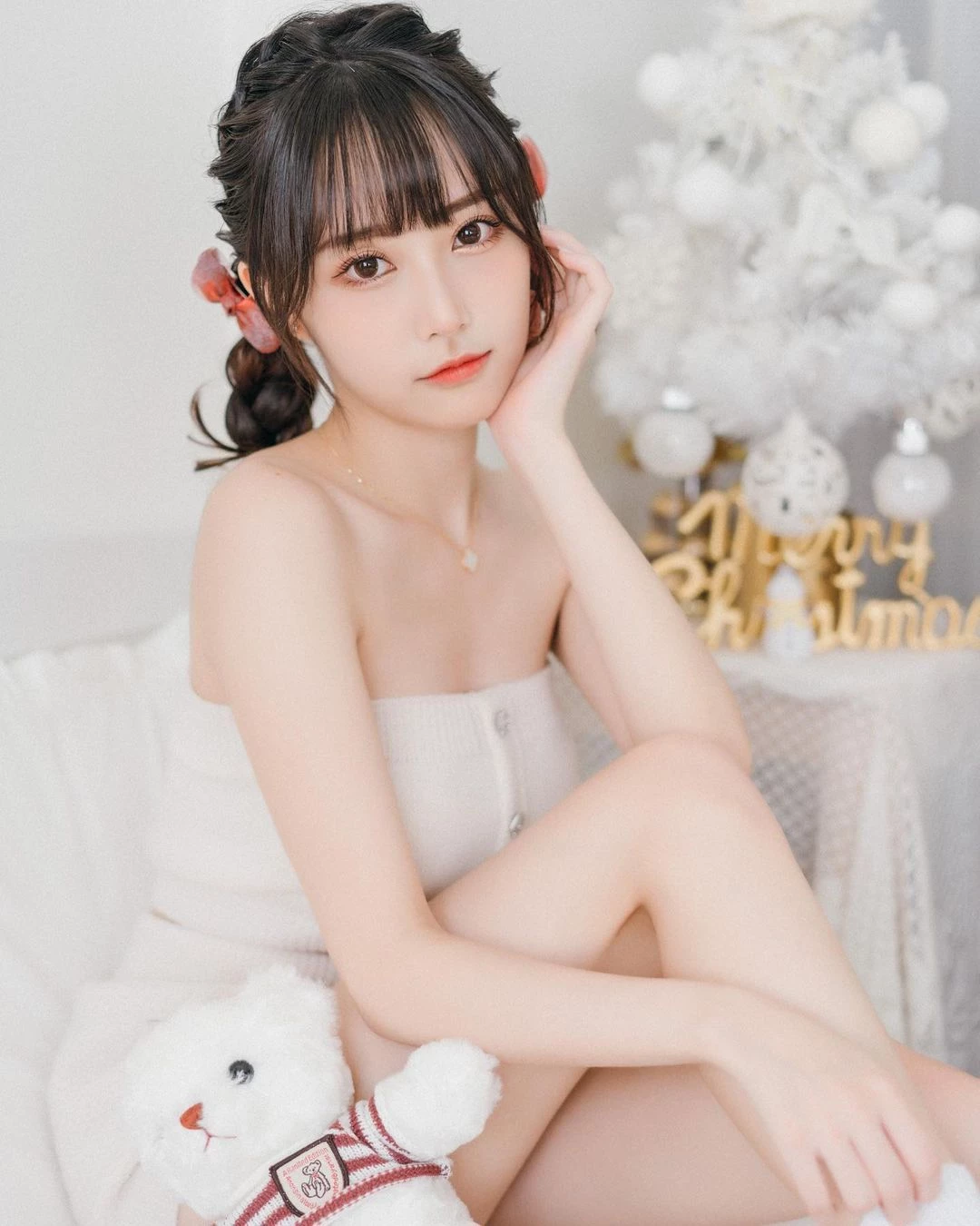 25041851.webp