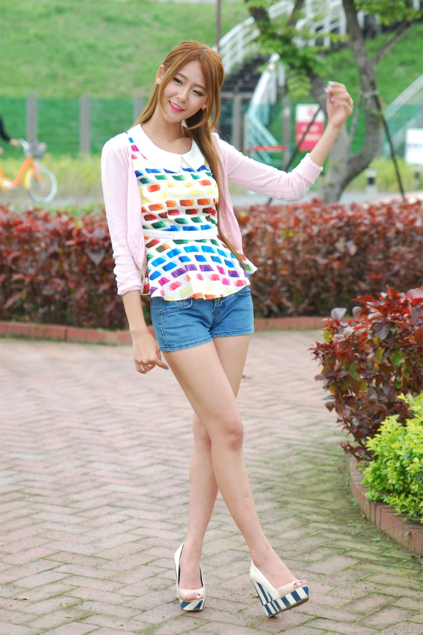 30750066.webp