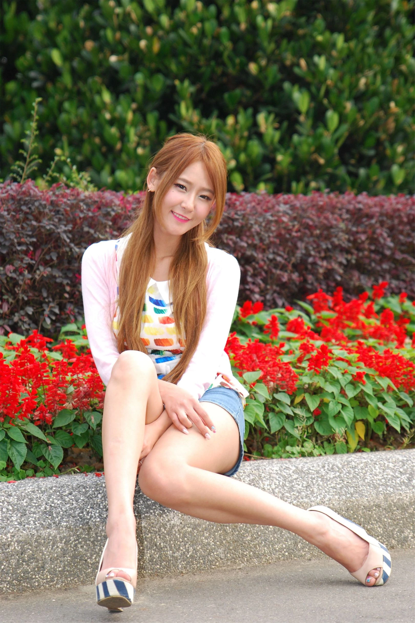 30750073.webp