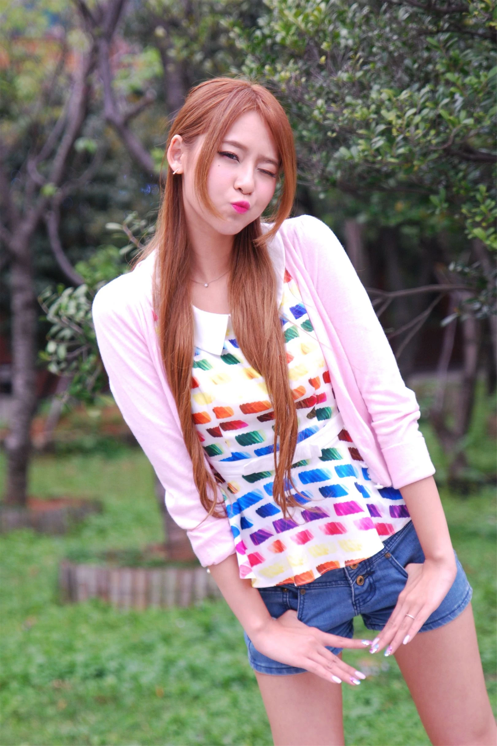 30750081.webp
