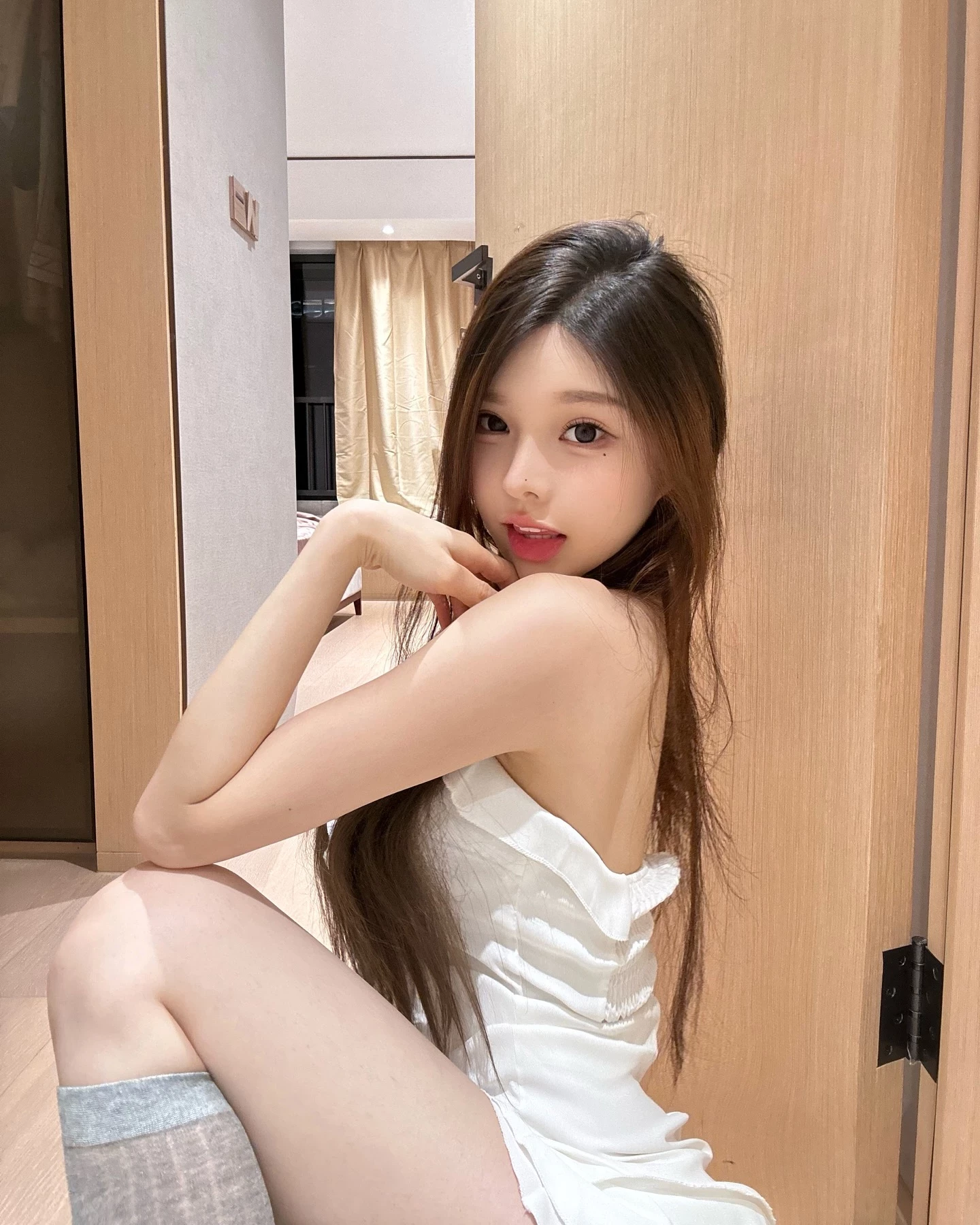 31809975.webp